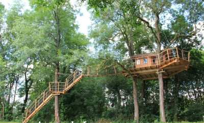 Cabane les Feuilles – Domaine de la Dombes