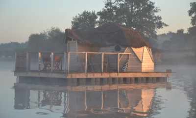 Village Flottant de Pressac