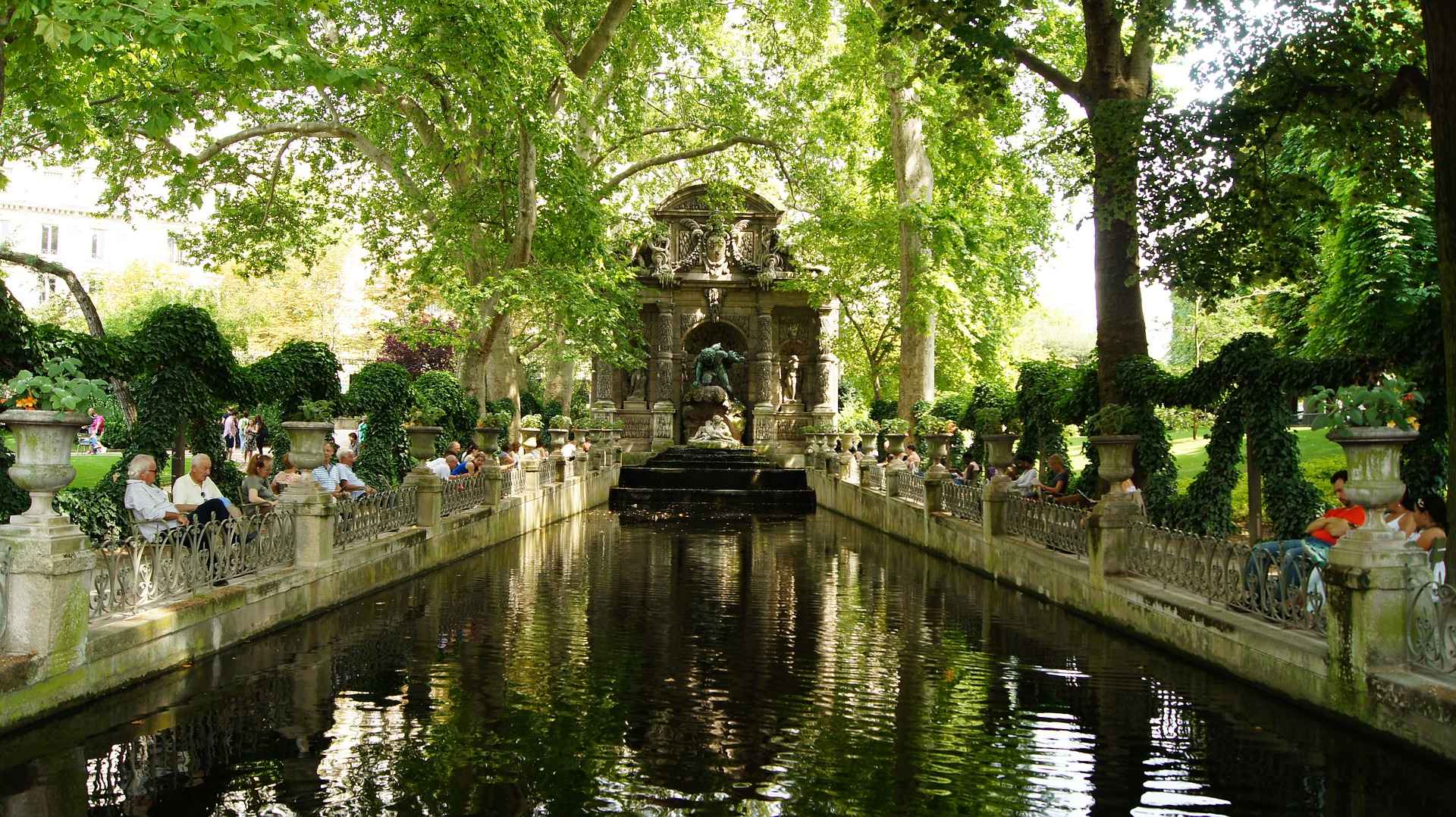 jardin à Paris